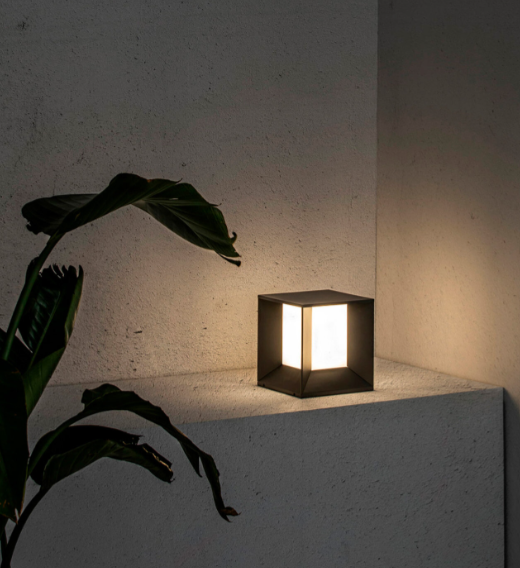 MILA Dark grey Outdoor post lamp - EXCLOOSIVA FRB