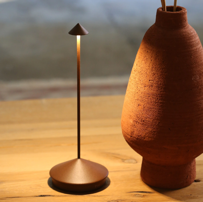 Pina table lamp - Corten finish - ZAFFERANO