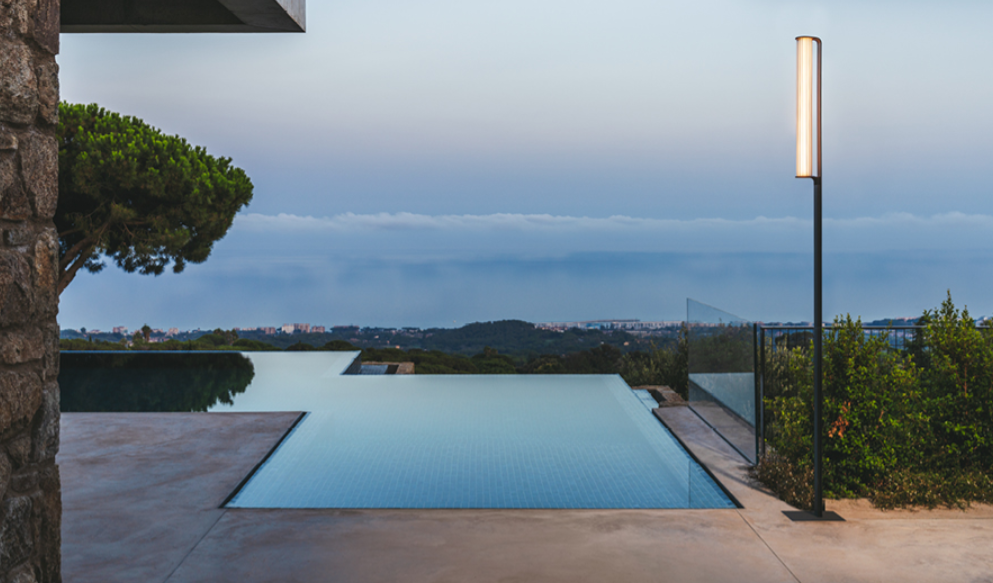 Class Outdoor Floor Lamp - 2810 - Vibia