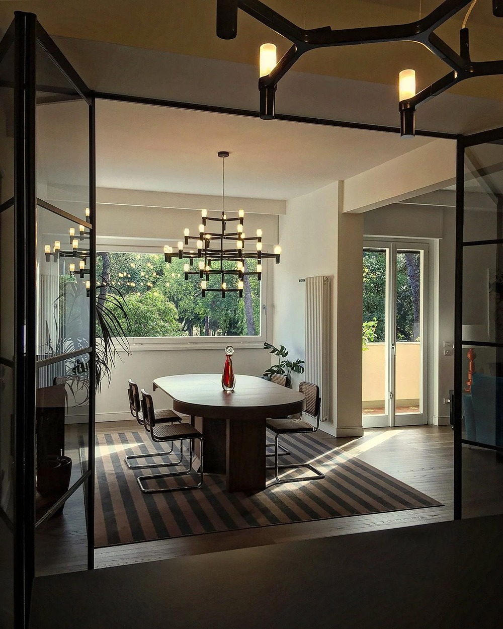 Crown Magnum - Black - NEMO LIGHTING